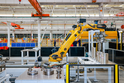 现场会 走进装备制造业首个5G全连接工厂——网络技术服务探秘